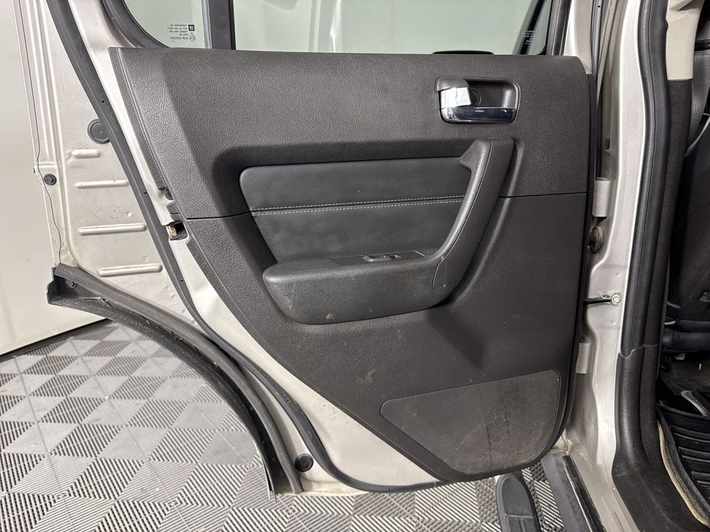 used 2008 Hummer H3 car, priced at $12,995