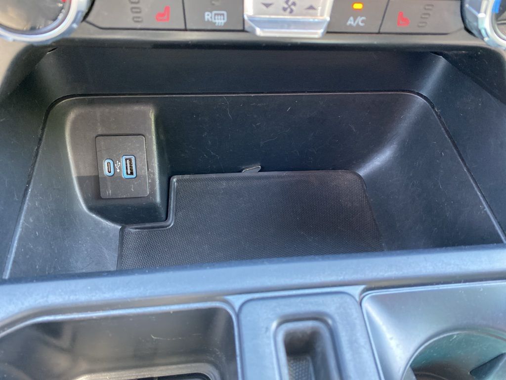 used 2022 Ford F-150 car, priced at $37,995