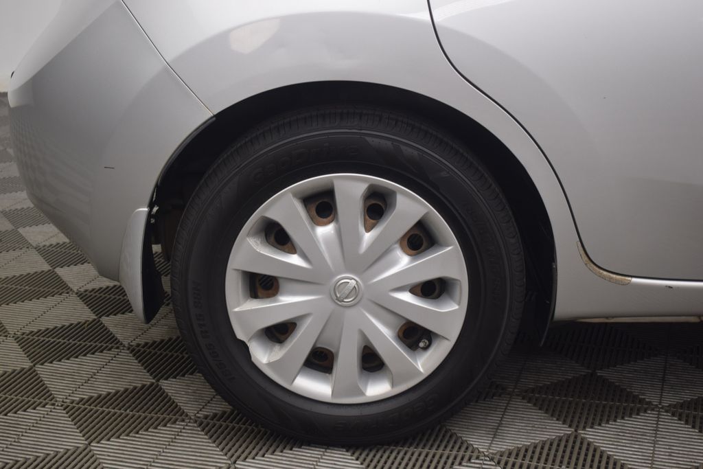 used 2015 Nissan Versa Note car, priced at $6,000