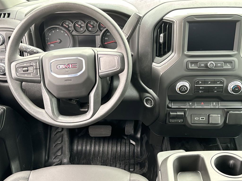 new 2024 GMC Sierra 2500HD car, priced at $48,933
