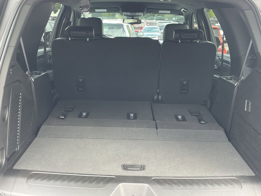 used 2024 Chevrolet Tahoe car, priced at $47,991