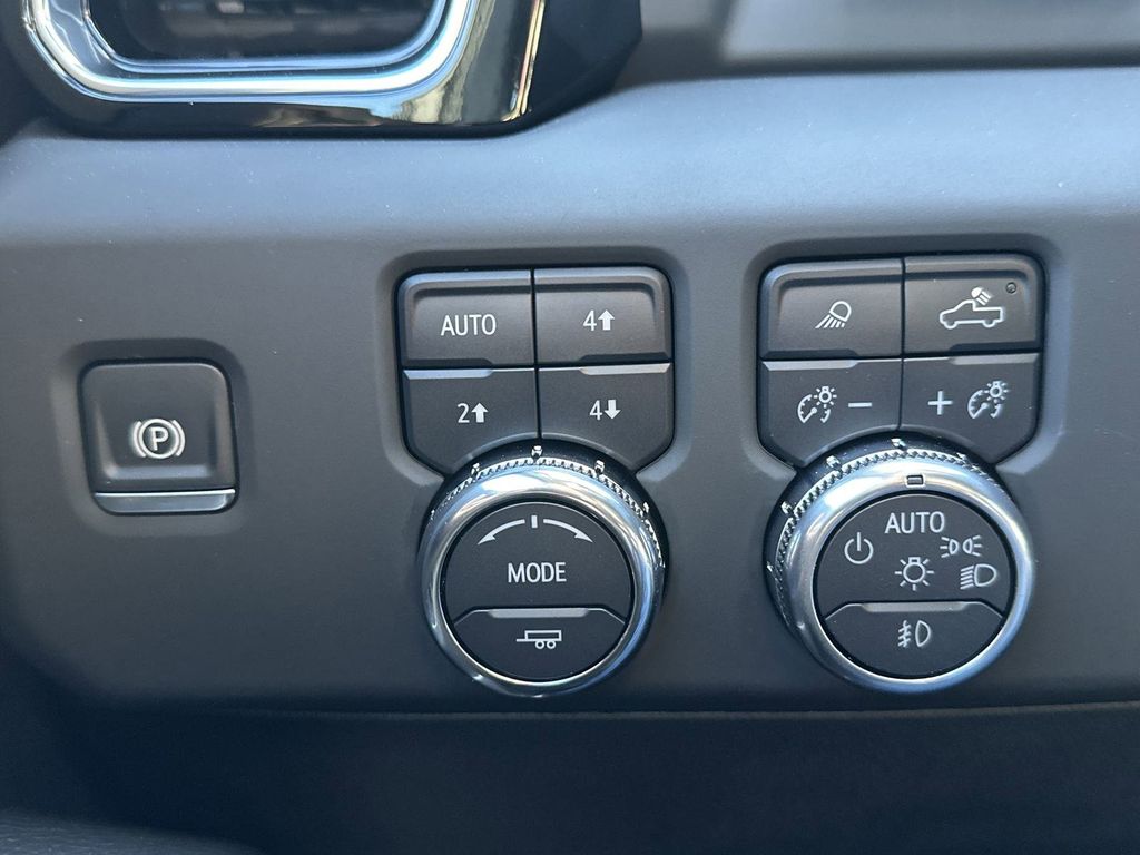new 2025 GMC Sierra 2500HD car, priced at $86,009