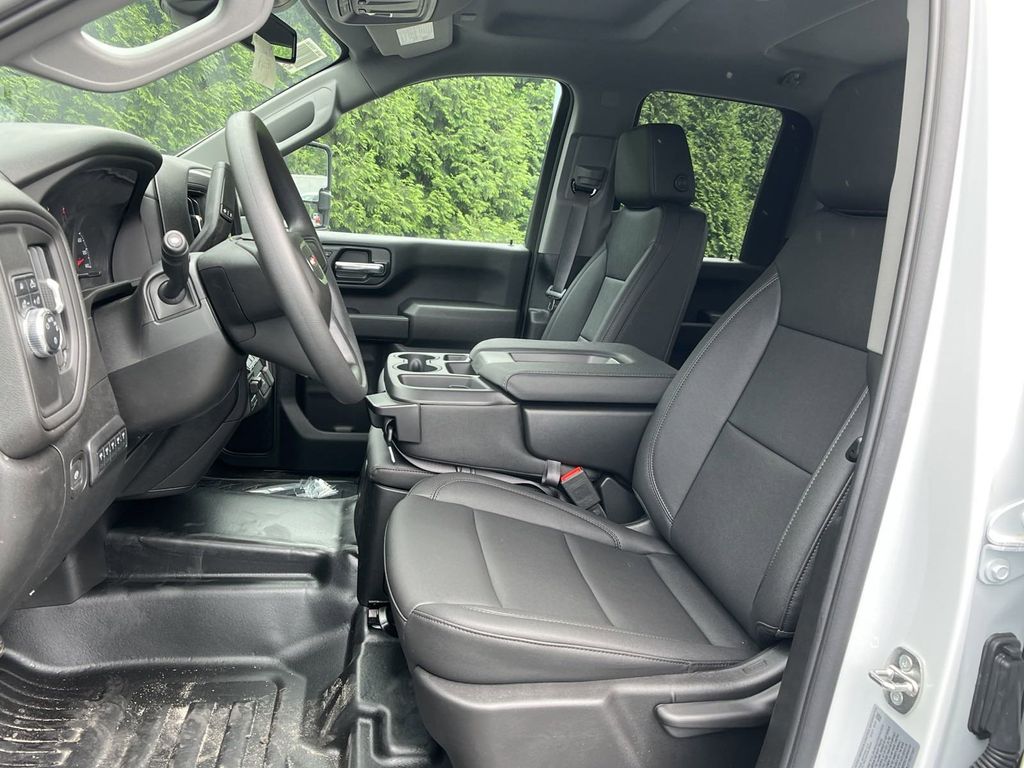 new 2024 GMC Sierra 2500HD car, priced at $44,678