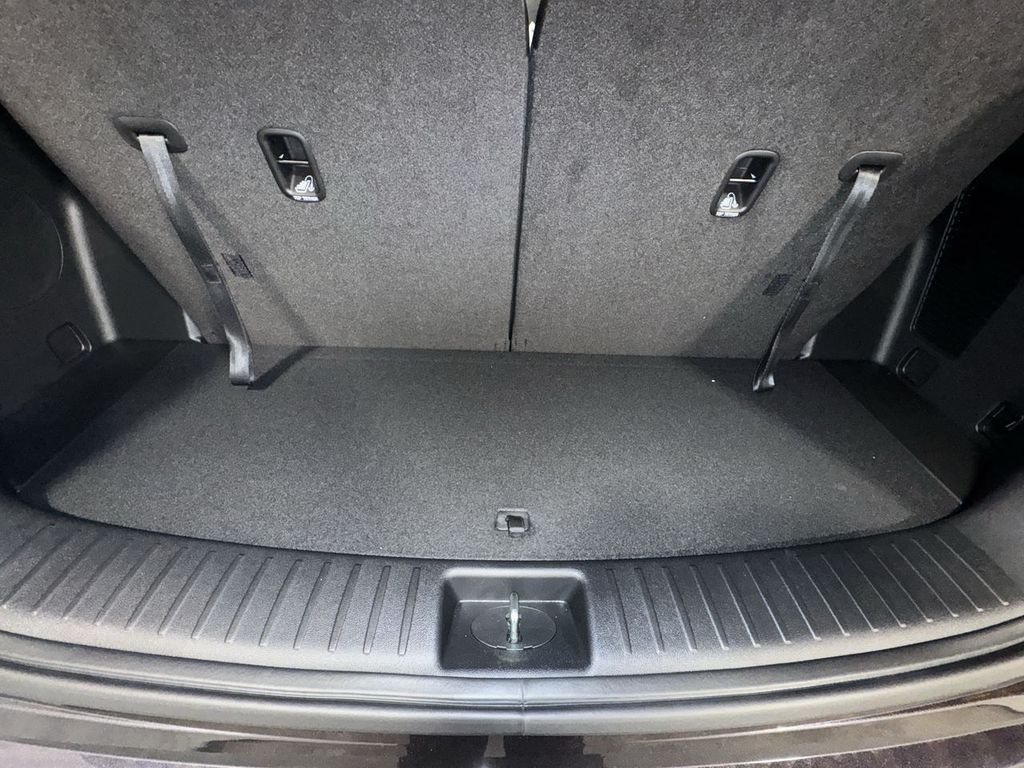 new 2025 Kia Sorento car, priced at $43,016