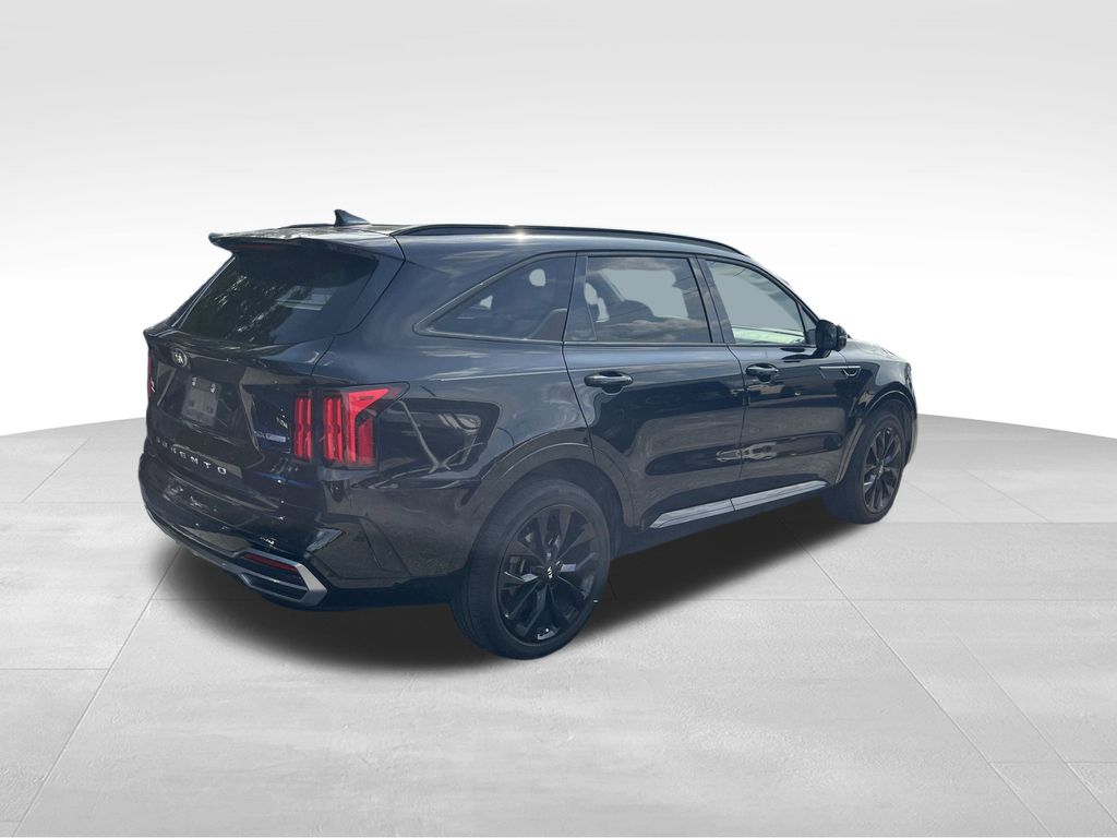 used 2021 Kia Sorento car, priced at $25,192