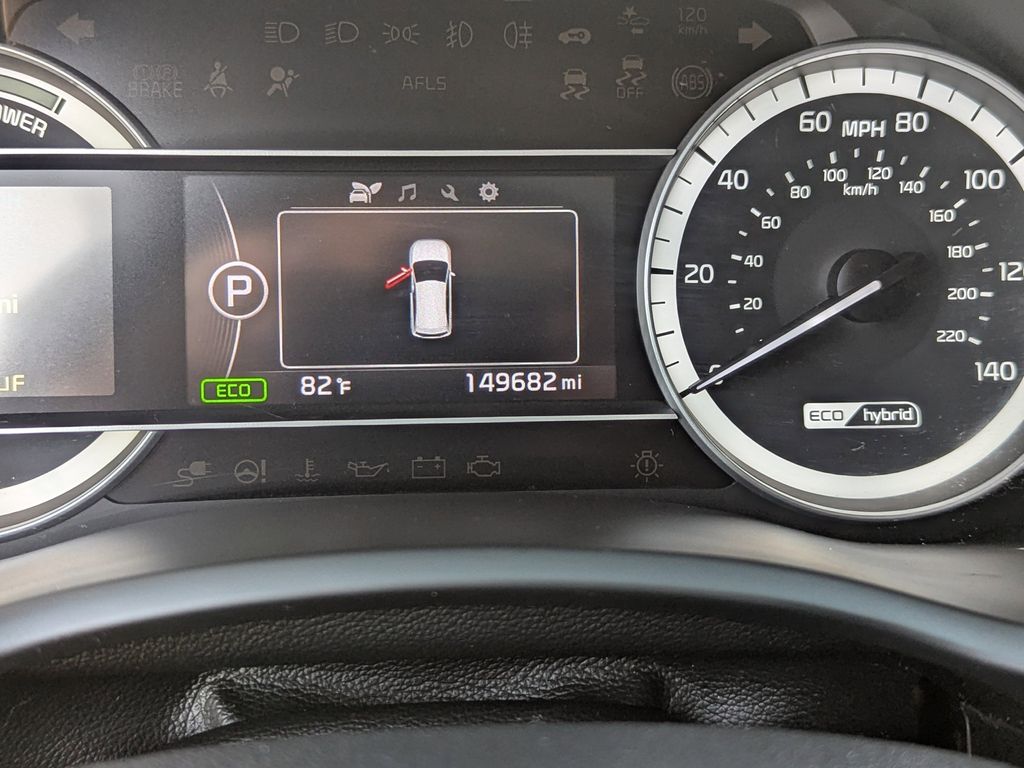 used 2019 Kia Niro car, priced at $7,293