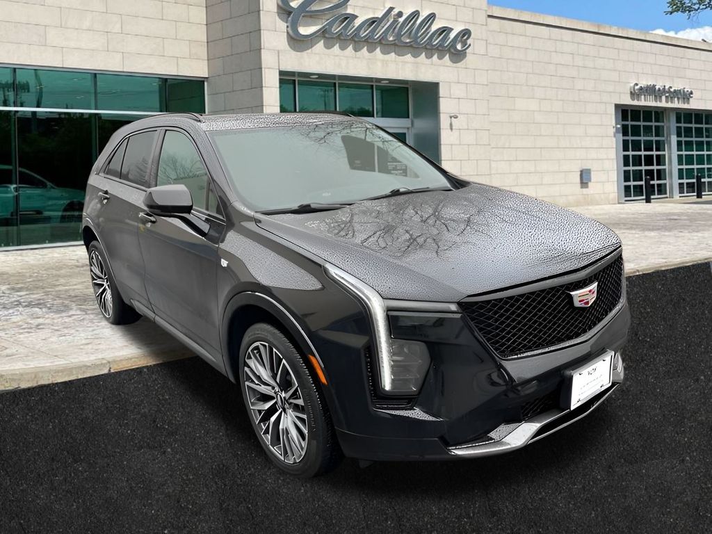 used 2024 Cadillac XT4 car, priced at $44,500