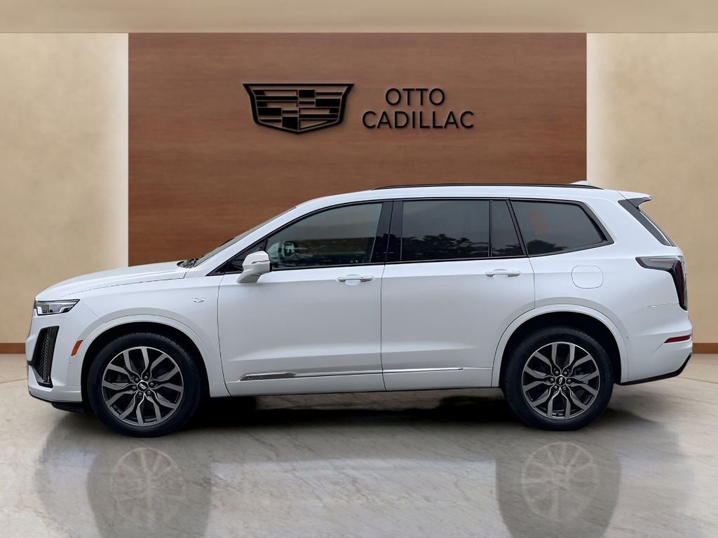 used 2021 Cadillac XT6 car, priced at $33,490