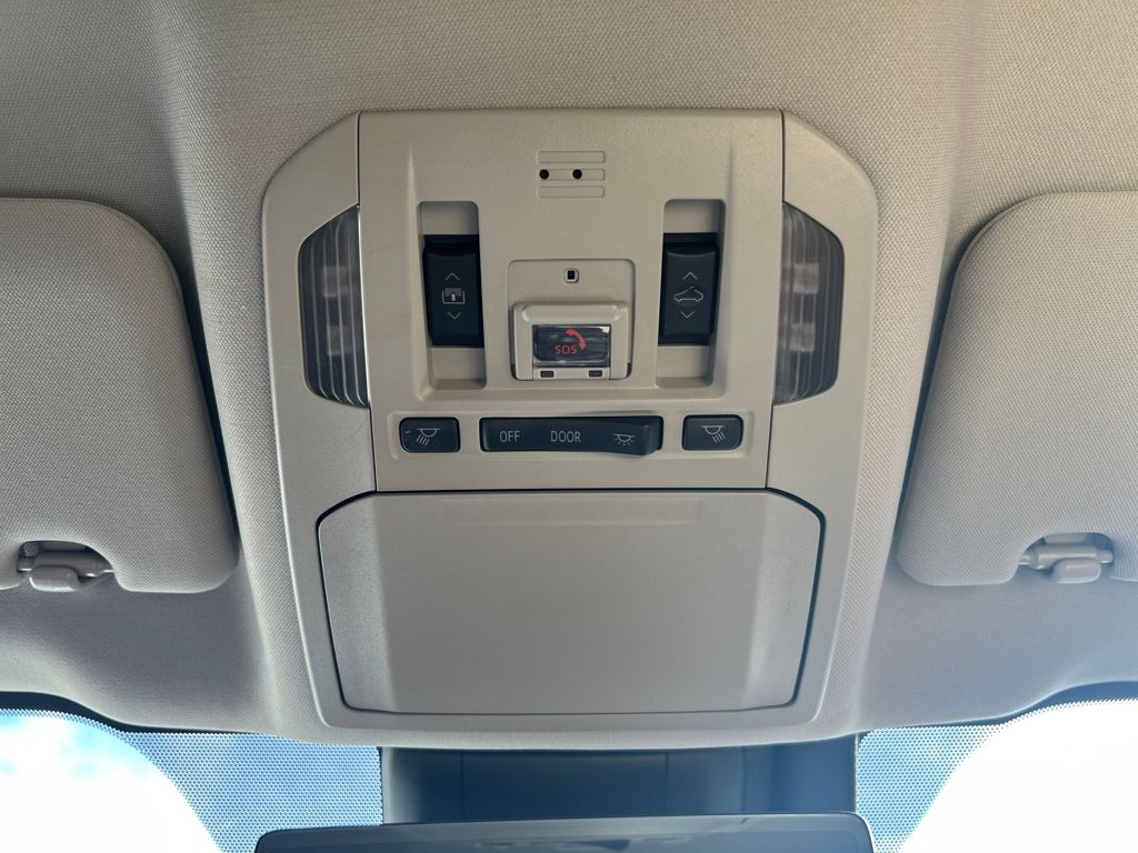 used 2021 Toyota Highlander car, priced at $35,300