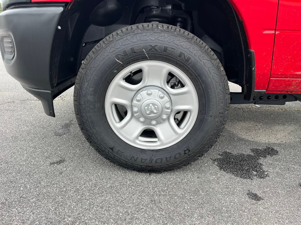 new 2024 Ram 3500 car, priced at $47,504