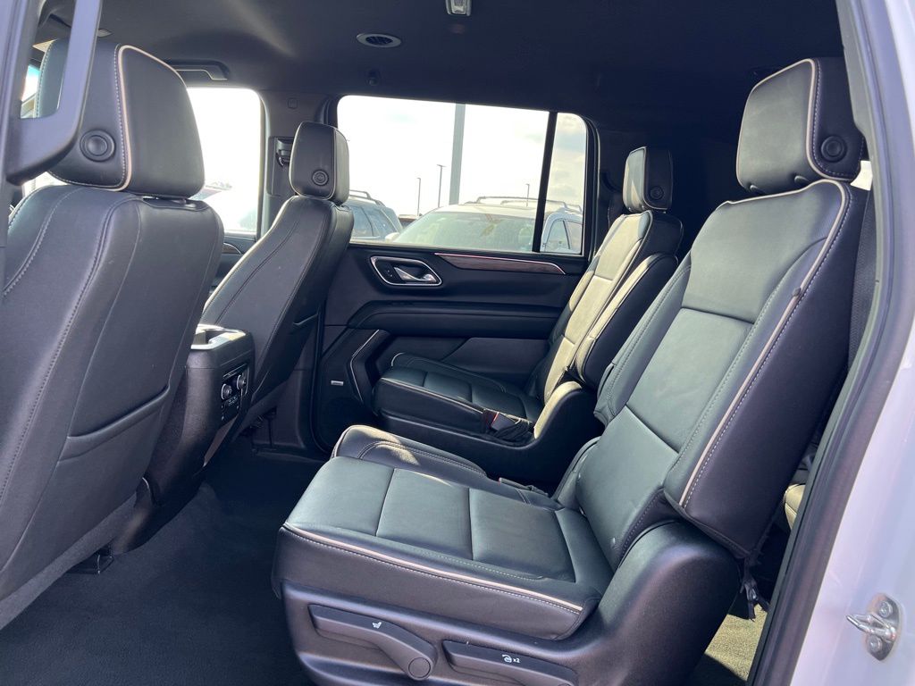 used 2023 Chevrolet Suburban car, priced at $48,000