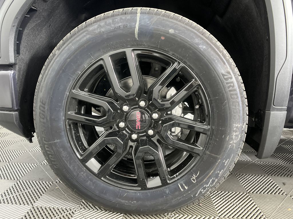 new 2025 GMC Sierra 1500 car, priced at $61,974