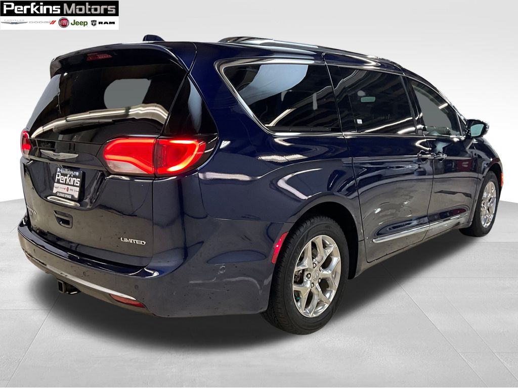 used 2017 Chrysler Pacifica car, priced at $19,890
