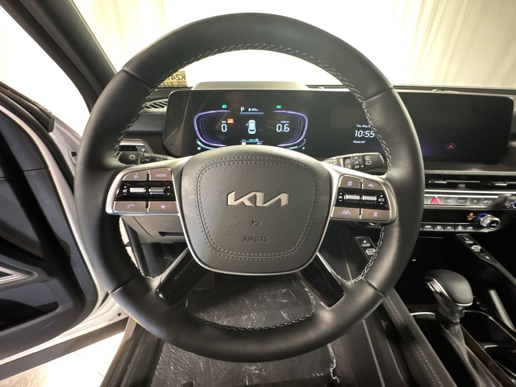 new 2025 Kia Telluride car, priced at $46,656