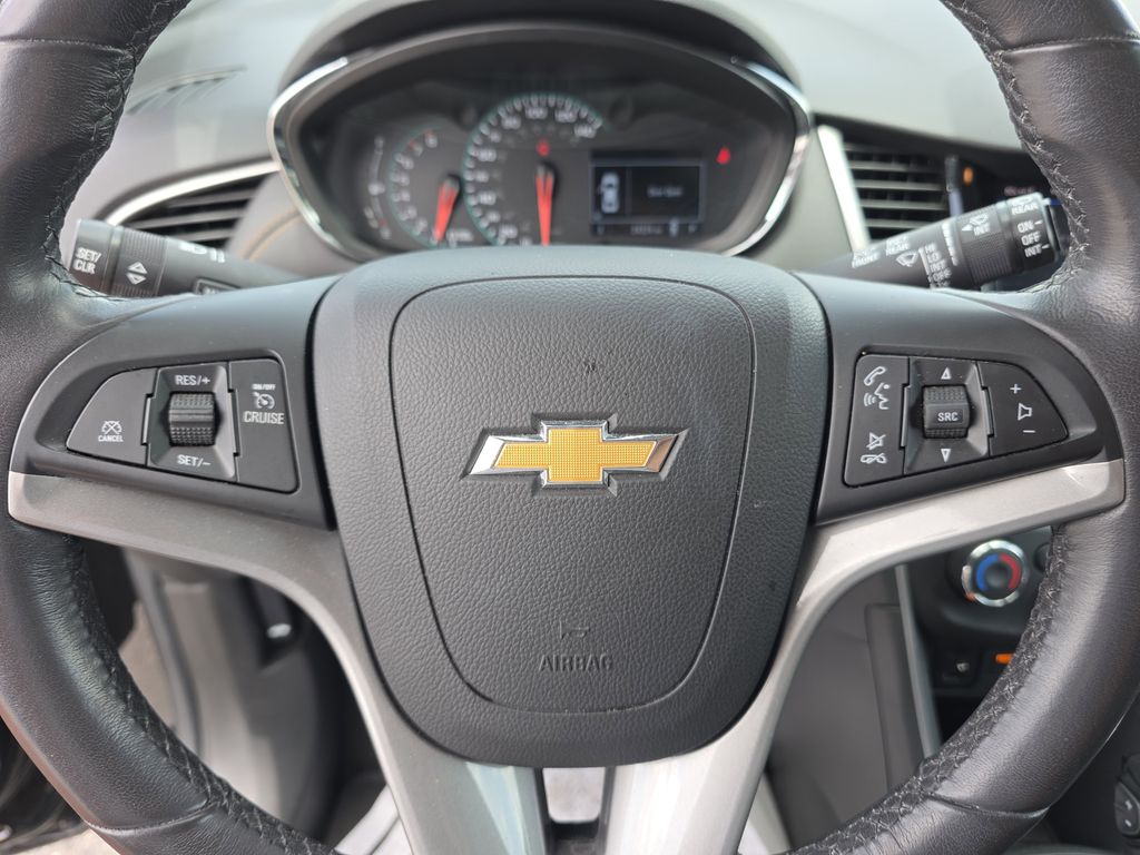 used 2022 Chevrolet Trax car, priced at $16,194