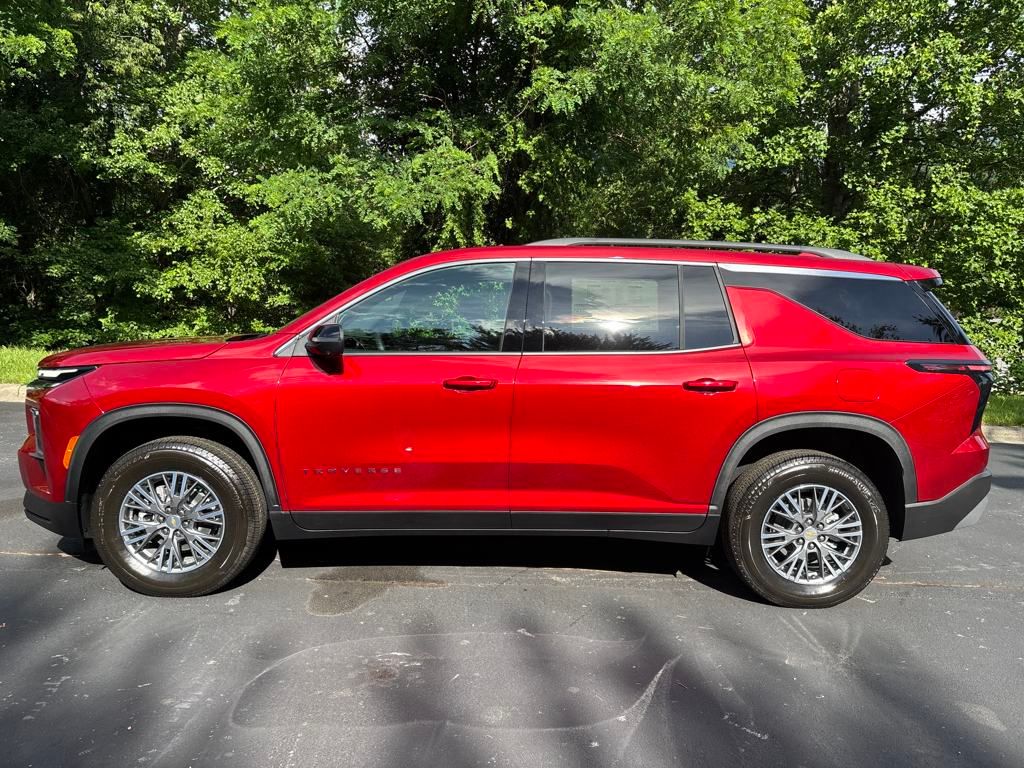 new 2025 Chevrolet Traverse car, priced at $46,190