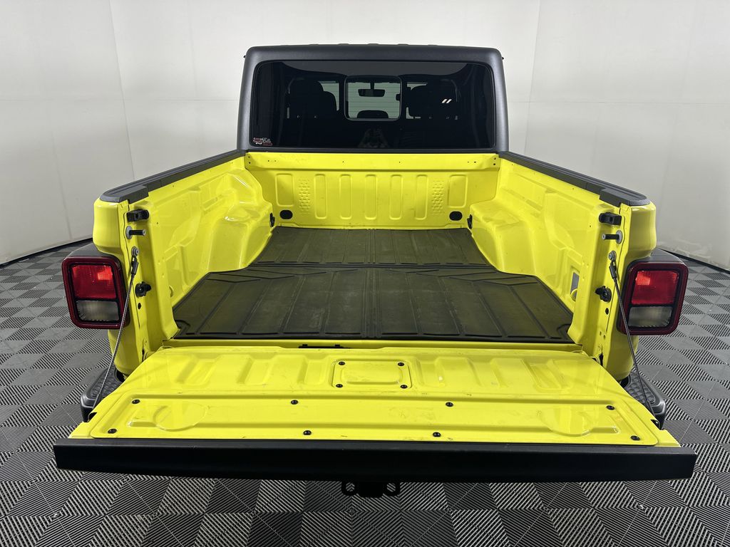 used 2023 Jeep Gladiator car, priced at $36,798