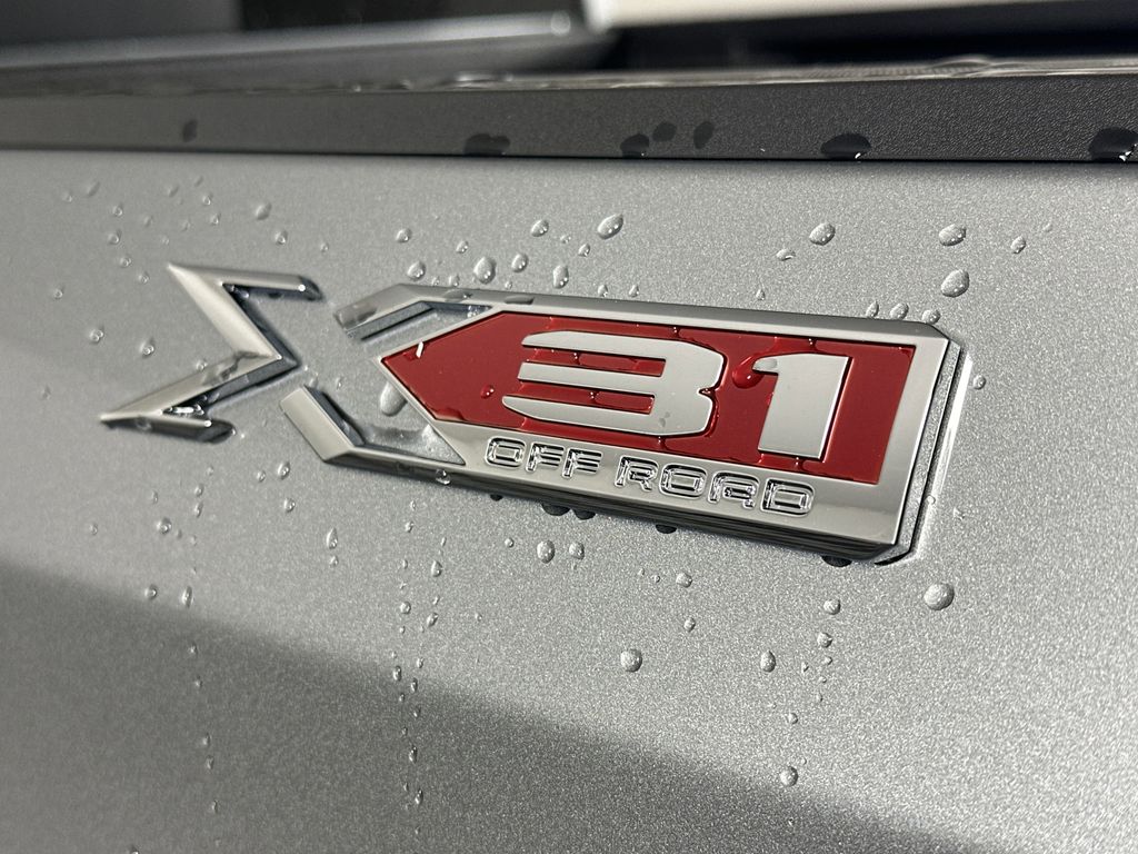 new 2025 GMC Sierra 1500 car, priced at $60,424