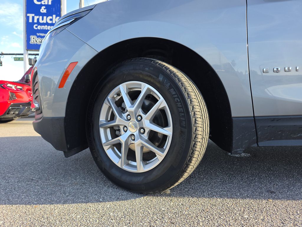 used 2023 Chevrolet Equinox car, priced at $18,994