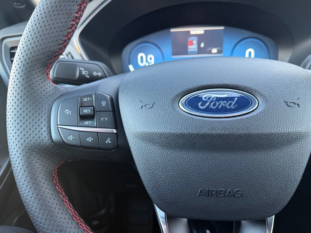 new 2025 Ford Escape car, priced at $33,835