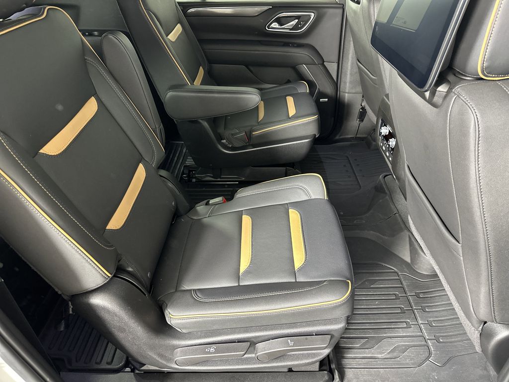 used 2024 GMC Yukon XL car, priced at $71,103