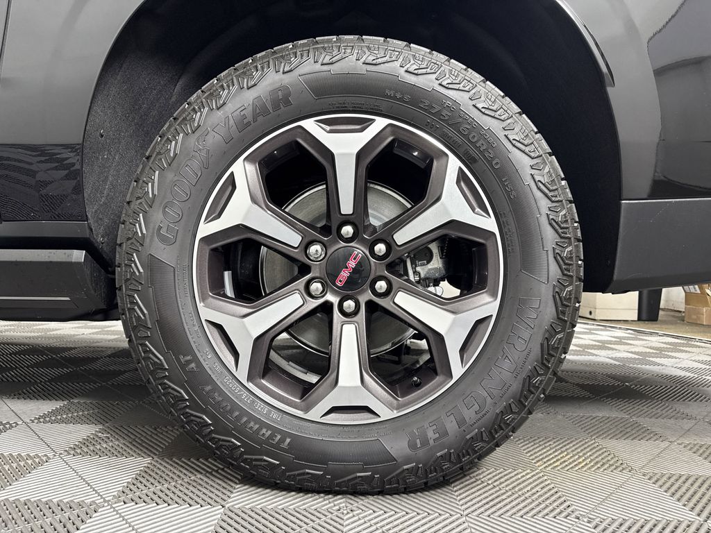 new 2025 GMC Yukon XL car, priced at $103,789