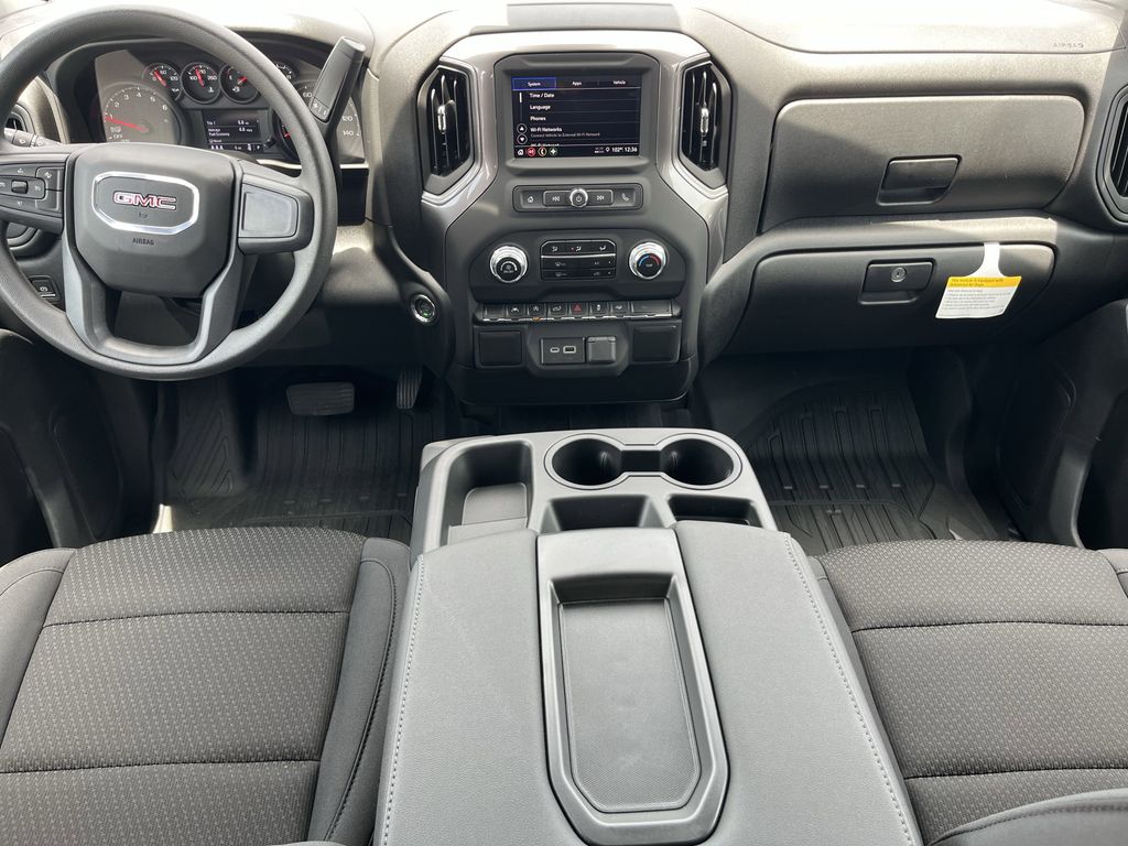 new 2025 GMC Sierra 1500 car, priced at $44,475