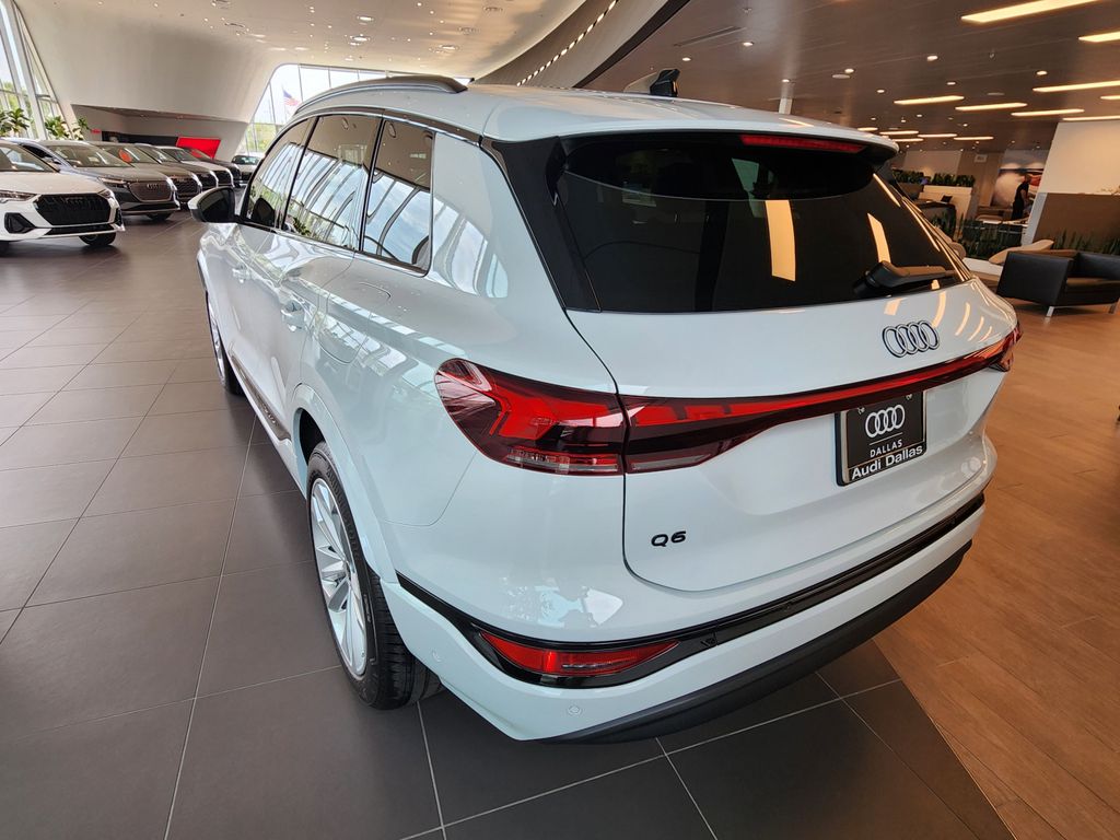 new 2025 Audi e-tron car, priced at $71,000