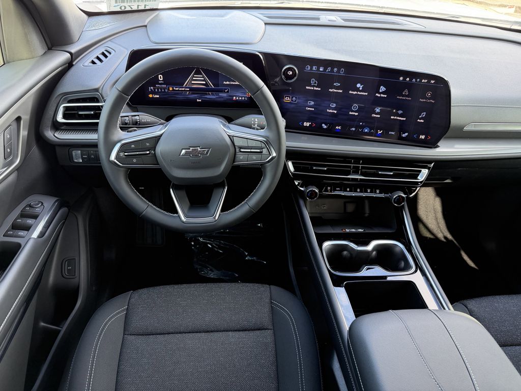 new 2026 Chevrolet Traverse car, priced at $38,480