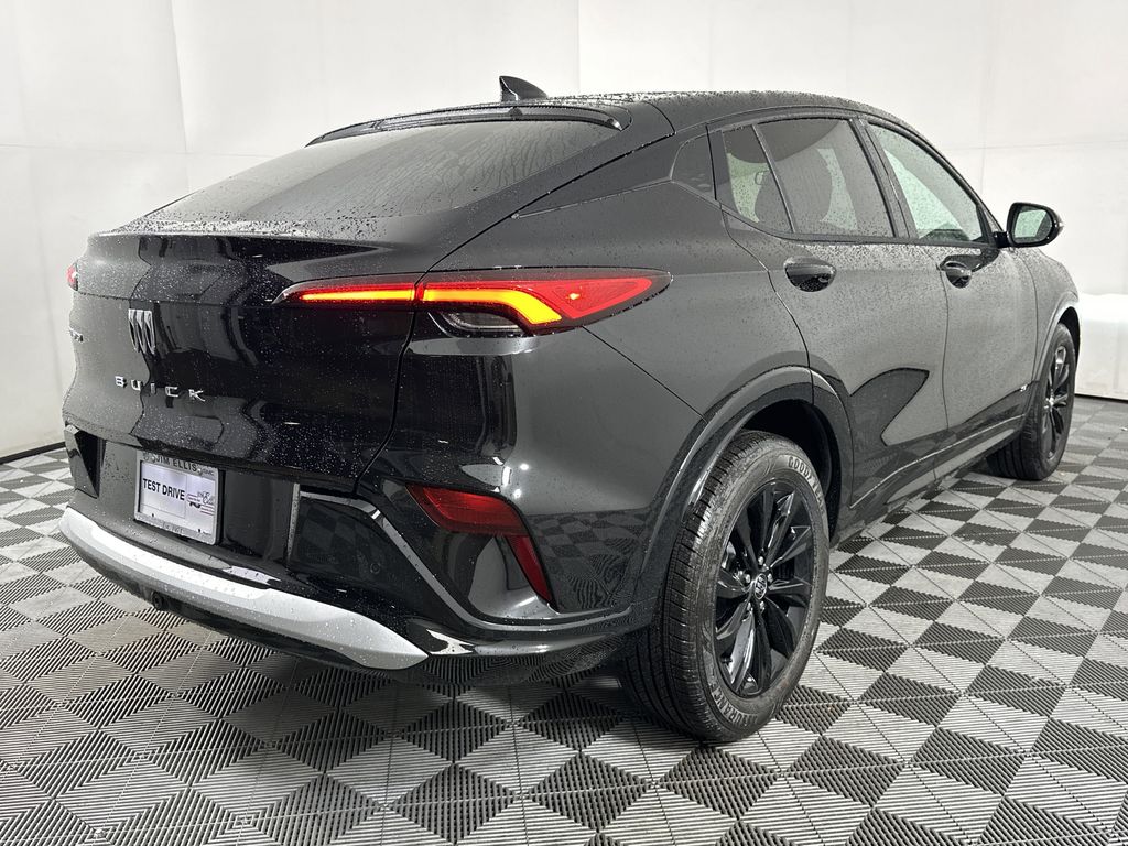 new 2025 Buick Envista car, priced at $29,570