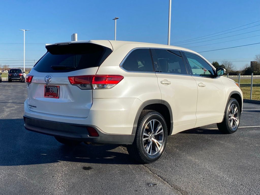 used 2018 Toyota Highlander car, priced at $16,500