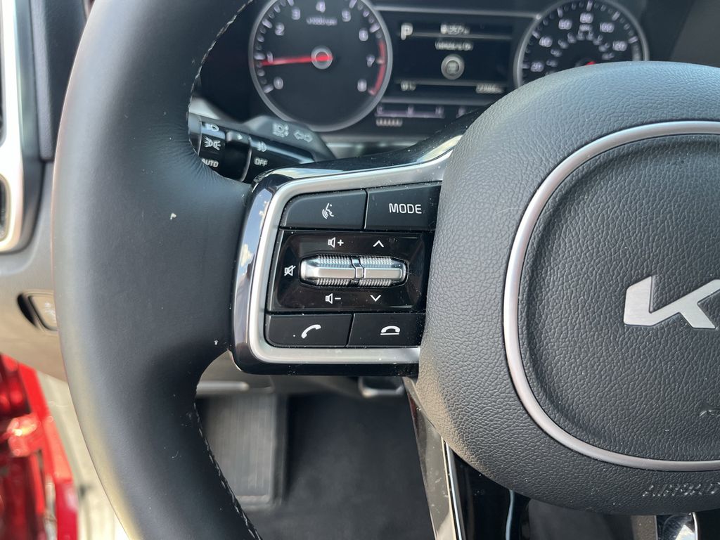 used 2022 Kia Sorento car, priced at $34,291