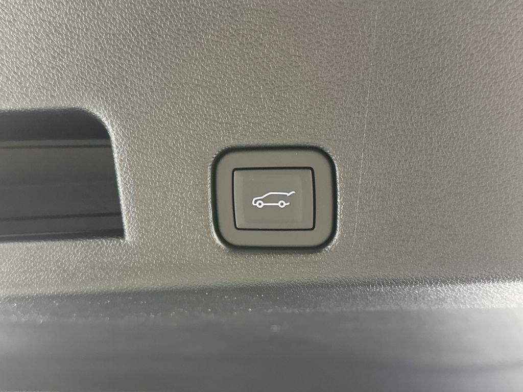 new 2025 GMC Acadia car, priced at $50,624