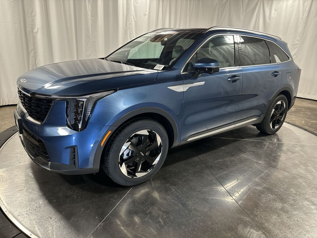 new 2025 Kia Sorento Hybrid car, priced at $47,682