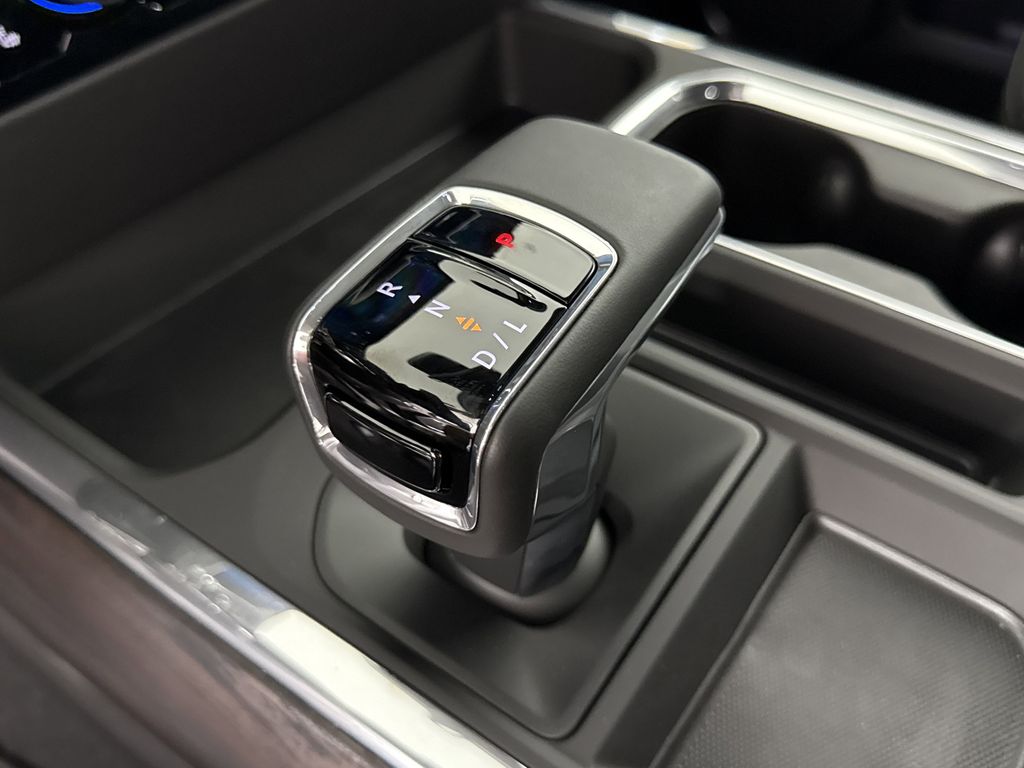 new 2025 GMC Sierra 1500 car, priced at $58,119