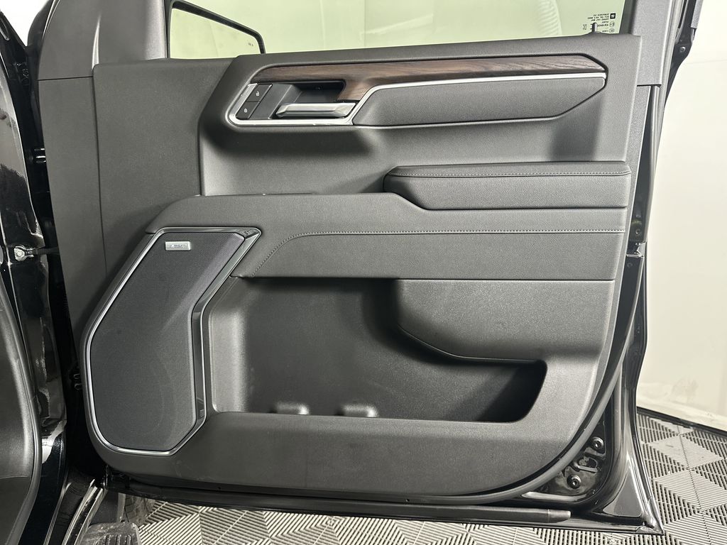 new 2025 GMC Sierra 1500 car, priced at $59,319
