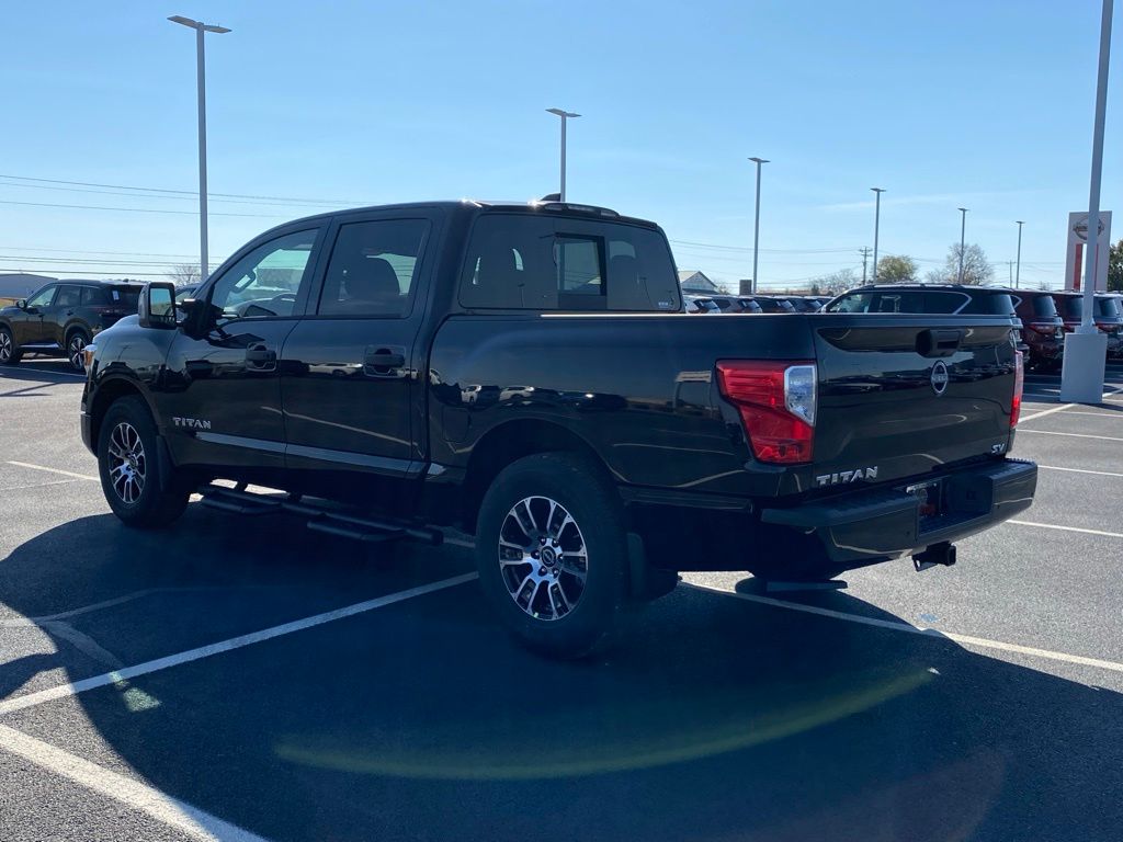 new 2024 Nissan Titan car, priced at $40,675