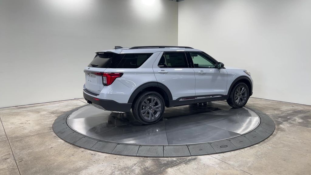 new 2025 Ford Explorer car, priced at $45,826