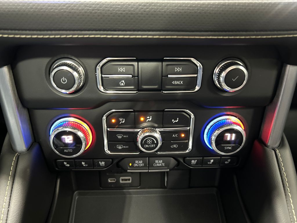 used 2021 GMC Yukon car, priced at $53,309