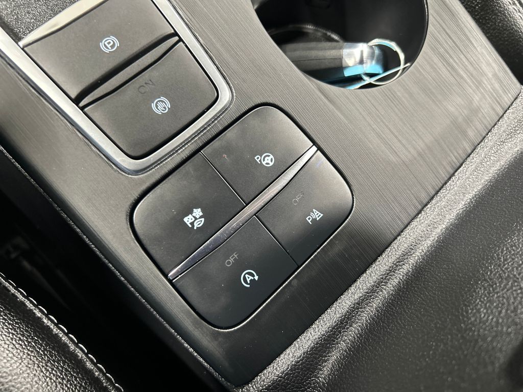 used 2020 Ford Escape car, priced at $23,284
