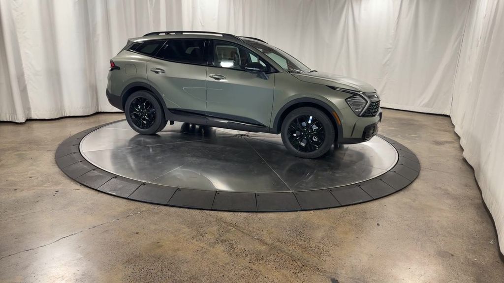 new 2025 Kia Sportage Plug-In Hybrid car, priced at $45,100