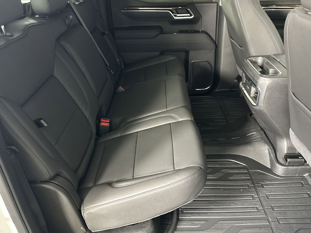 new 2025 GMC Sierra 1500 car, priced at $61,929