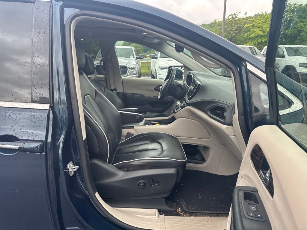 used 2022 Chrysler Pacifica car, priced at $22,751