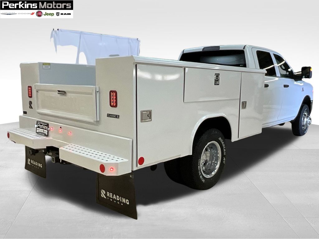 new 2024 Ram 3500 car, priced at $77,582