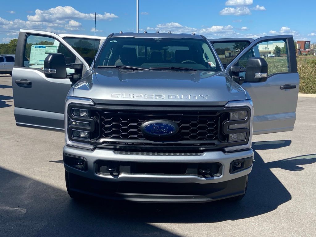 new 2024 Ford F-250SD car