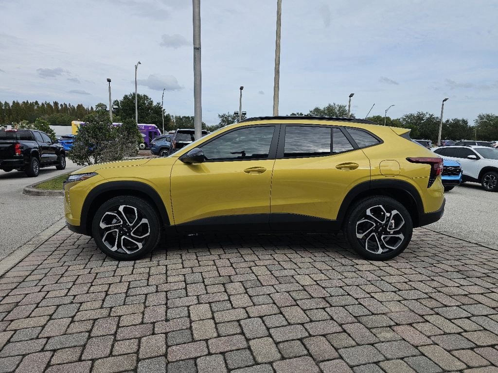 new 2025 Chevrolet Trax car, priced at $26,106