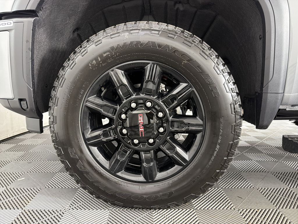 new 2026 GMC Sierra 2500HD car, priced at $83,990