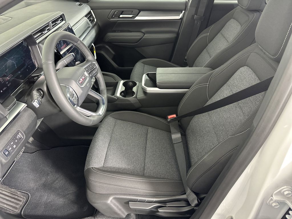 new 2025 GMC Terrain car, priced at $30,395