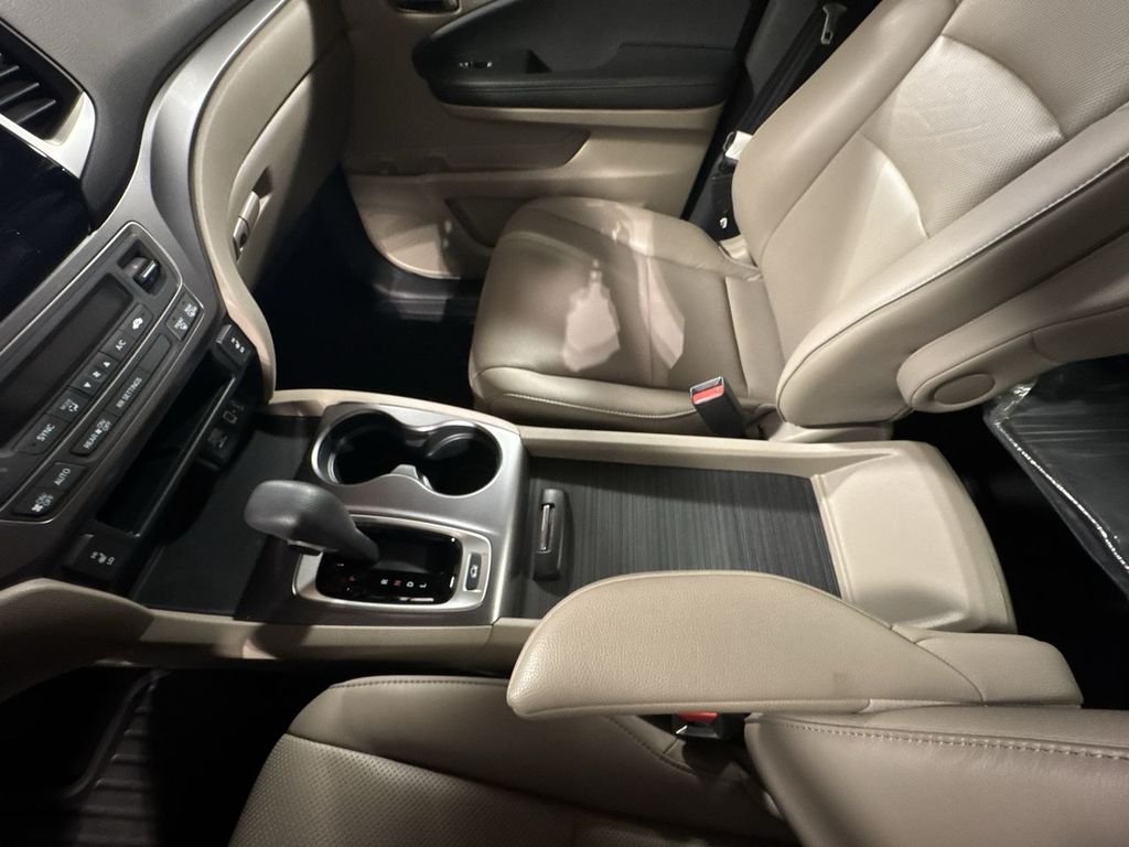 used 2019 Honda Ridgeline car, priced at $33,549