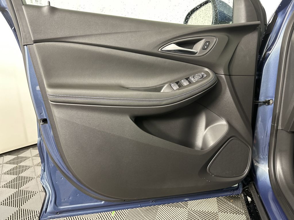 new 2026 Buick Encore GX car, priced at $32,970